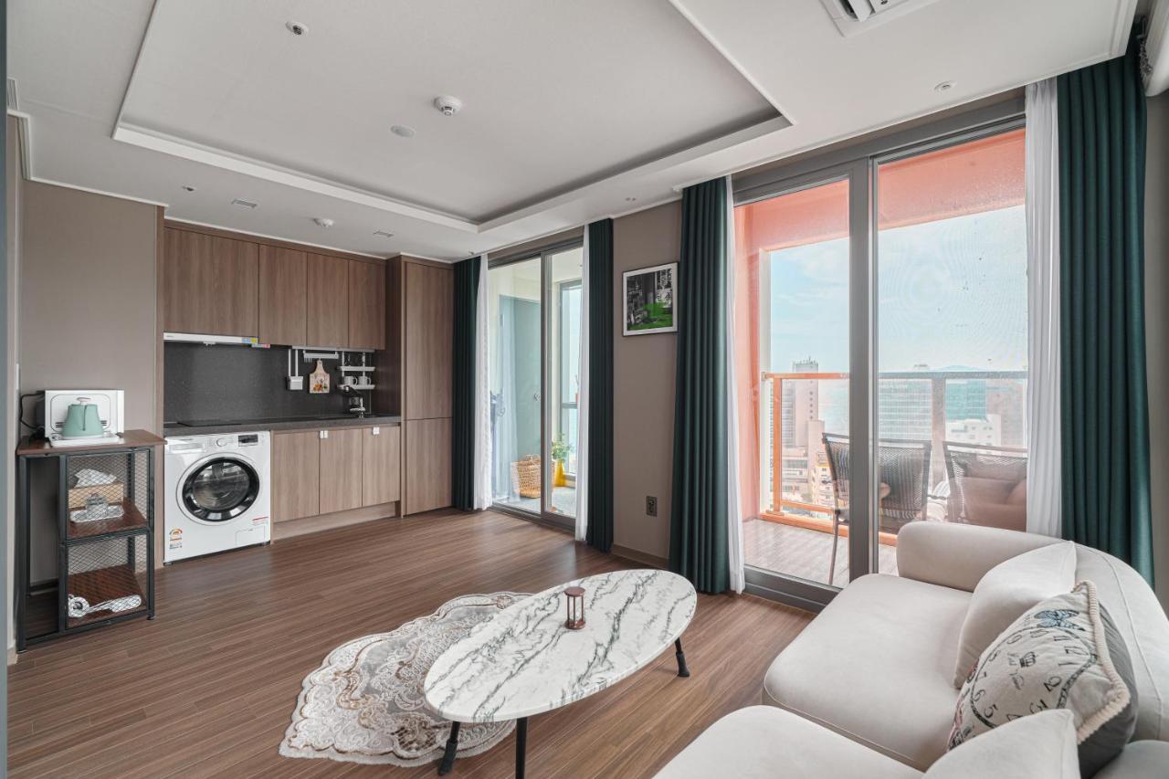 Sienna Ambassador Residence Busan Buitenkant foto